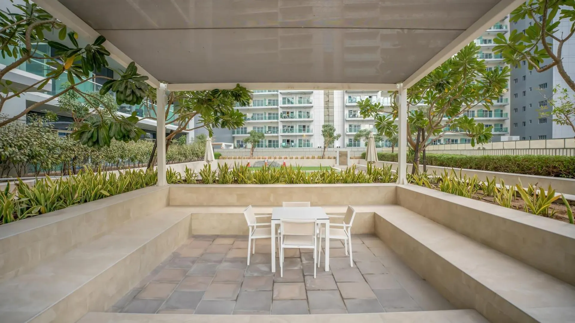 Cozy Retreat With Burj Views By Bnbeyond Dubai